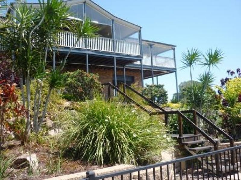 2 TRADE WIND CLSE, River Heads QLD 4655