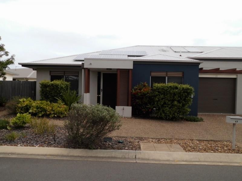 230 Pulgul St, Urangan QLD 4655