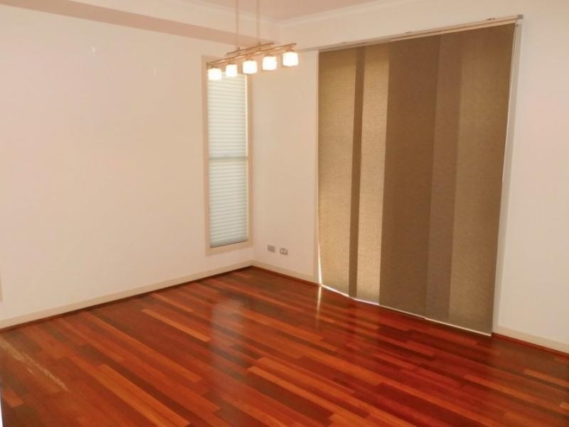 230 Pulgul St, Urangan QLD 4655