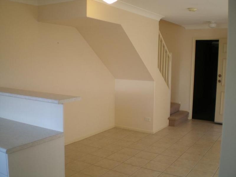 77 Nursery Ave, Runcorn QLD 4113