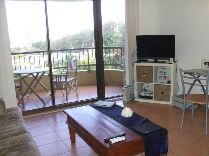 29 Hill Ave, Burleigh Heads QLD 4220