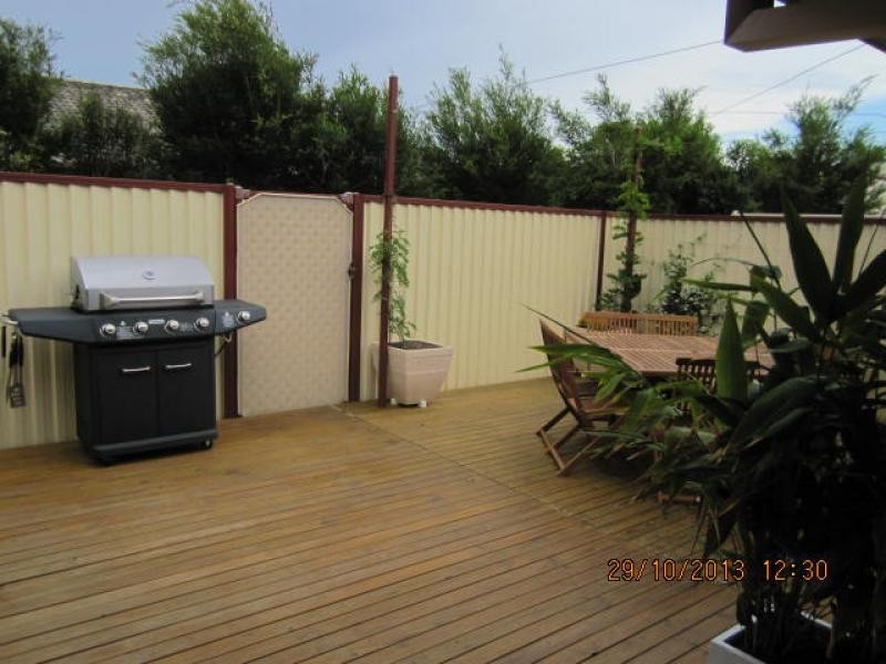 128 Benowa Road, Southport QLD 4215