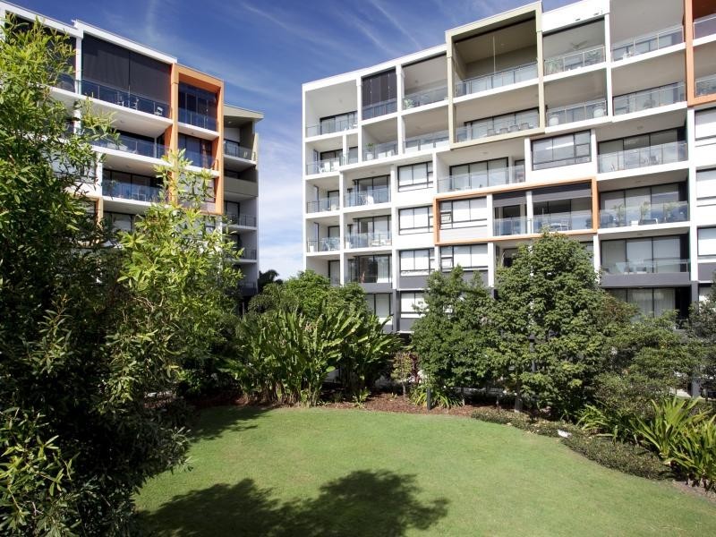 10 Pidgeon Close, West End QLD 4101