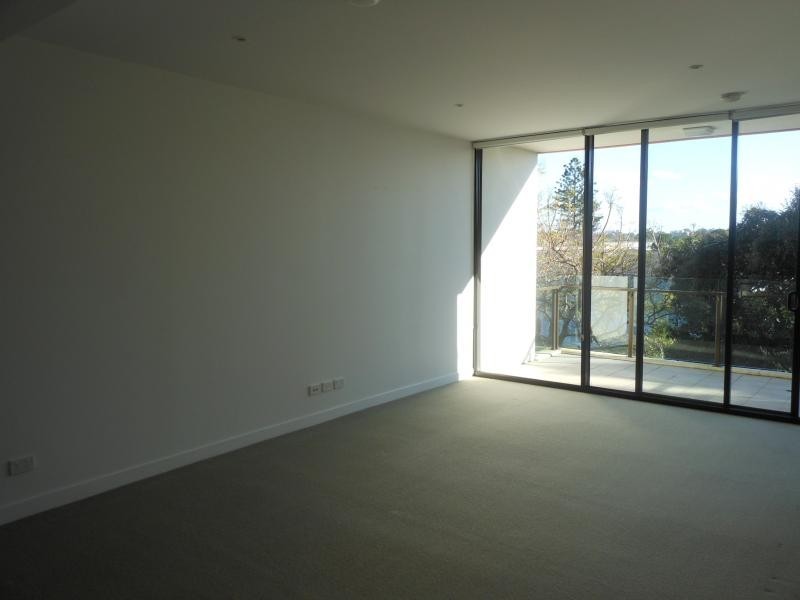 10 Pidgeon Close, West End QLD 4101