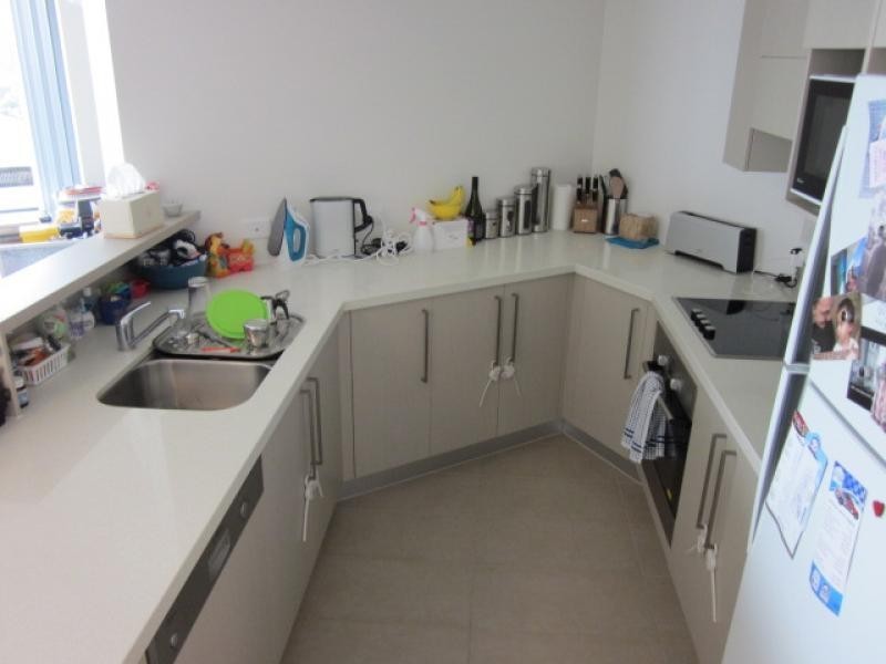 14 Oxley Ave, Woody Point QLD 4019