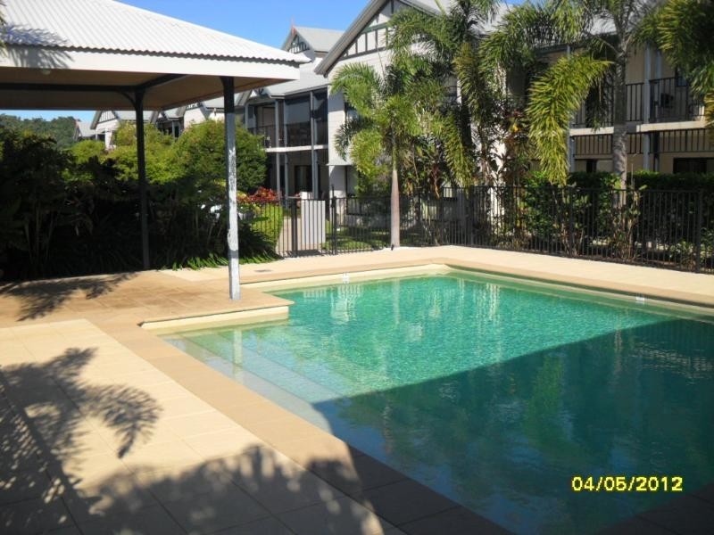 434-446 Kamerunga Rd, Redlynch QLD 4870