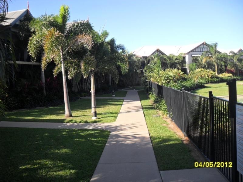 434-446 Kamerunga Rd, Redlynch QLD 4870
