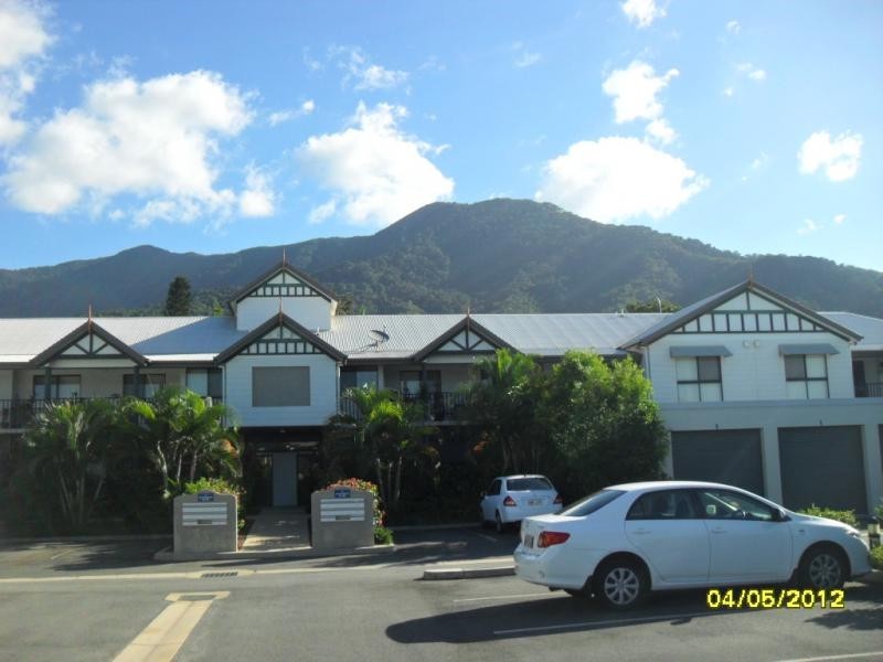 434-446 Kamerunga Rd, Redlynch QLD 4870