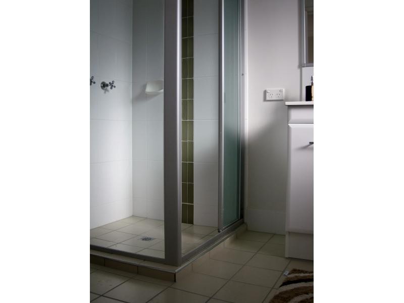 2 Toohey Street, Pacific Pines QLD 4211