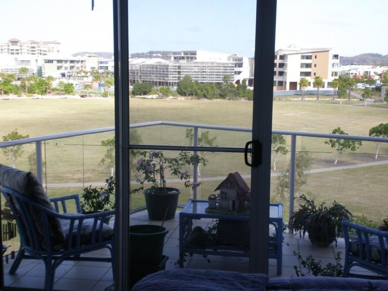 98 University Drive, Varsity Lakes QLD 4227