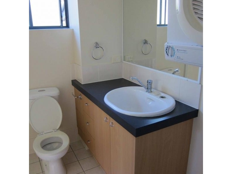 12-40 Palmer Street, Greenslopes QLD 4120