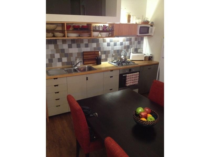 8 Skyring Terrace, Teneriffe QLD 4005