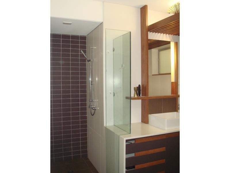 128 Oxlade Drive, New Farm QLD 4005