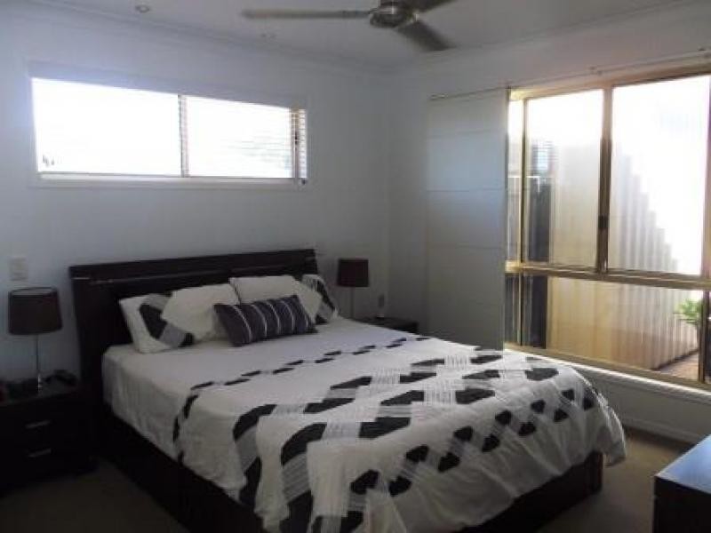 14 Neisler Crt, Kawungan QLD 4655