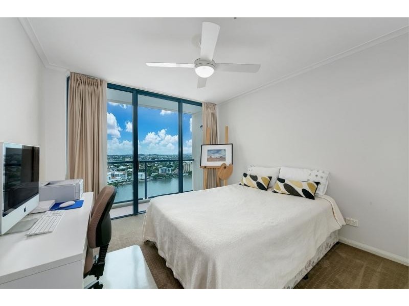 2 Goodwin St, Kangaroo Point QLD 4169