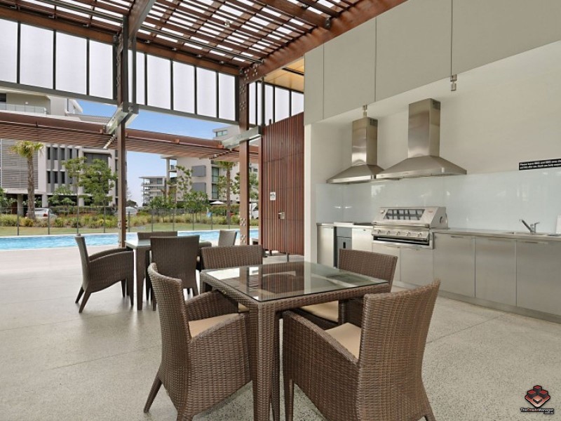 3205/323 Bayview Street, Hollywell QLD 4216