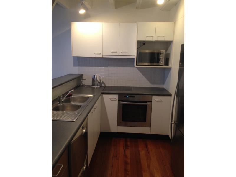 241 Arthur Street, Teneriffe QLD 4005