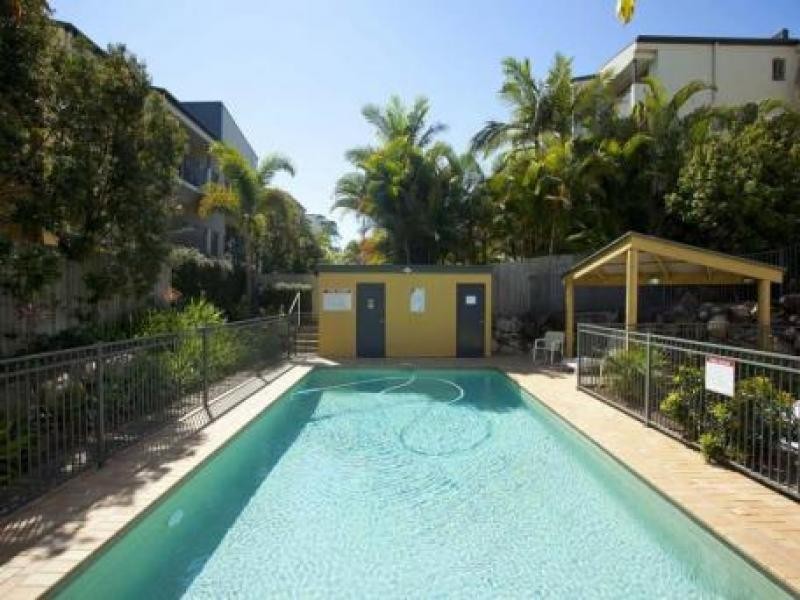 8 Mascar St, Upper Mount Gravatt QLD 4122