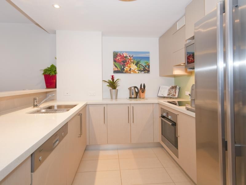 14 Oxley Ave, Woody Point QLD 4019