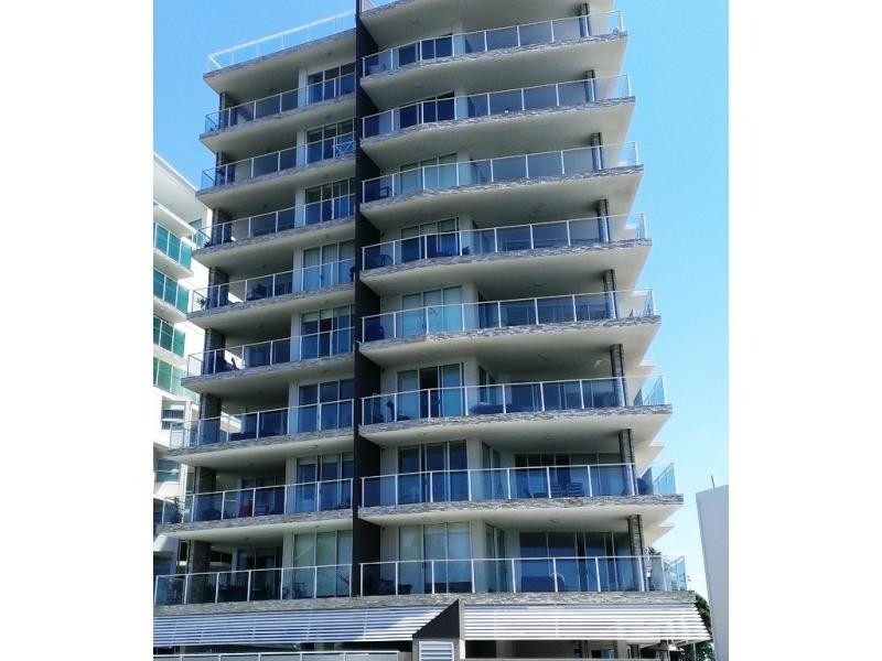 87 Marine Parade, Redcliffe QLD 4020