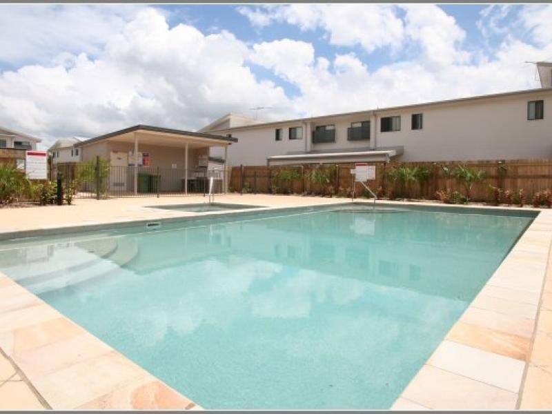 40 Gledson Street, North Booval QLD 4304