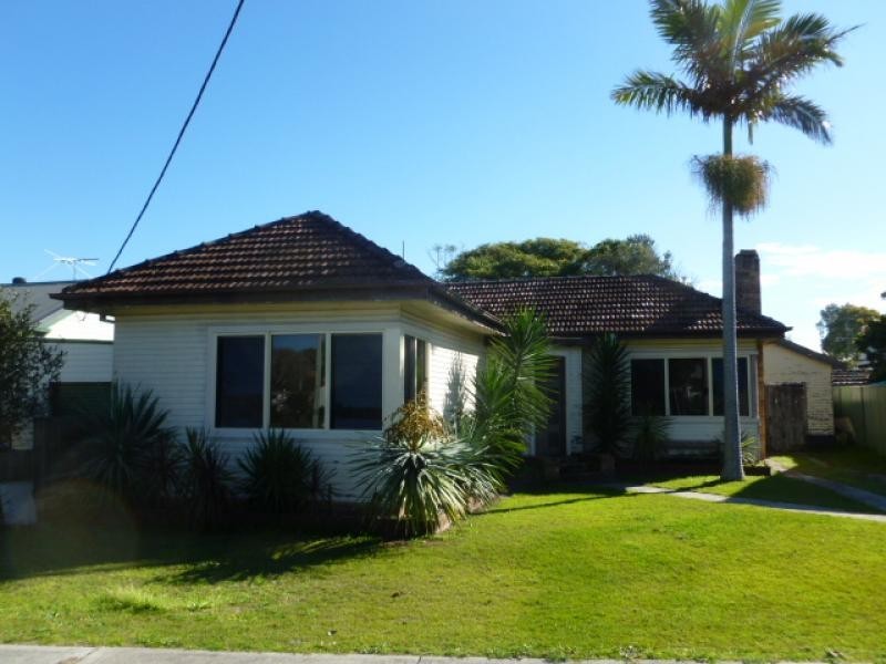 9 Breckenridge St, Forster NSW 2428