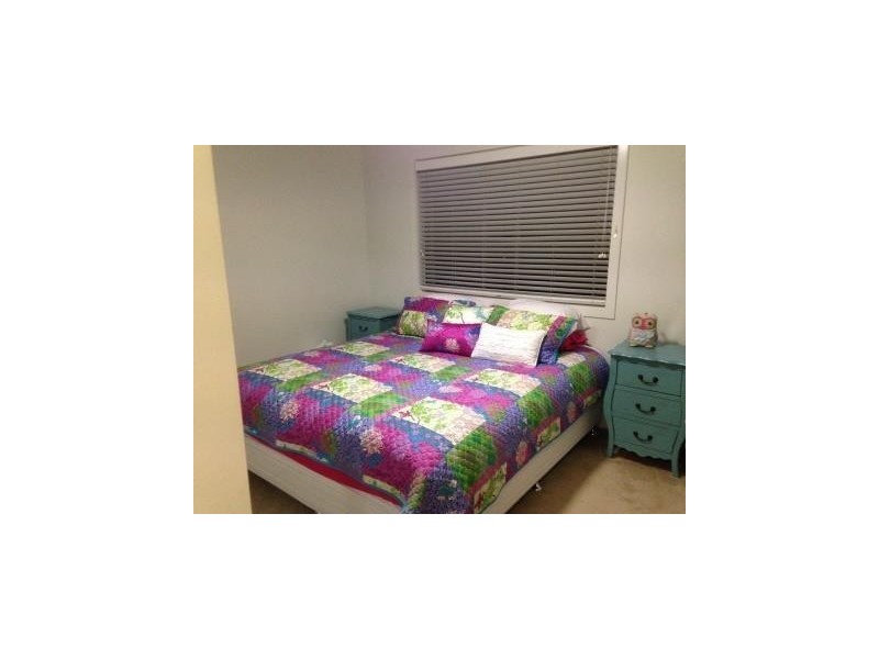 16 Surbiton Court, Carindale QLD 4152