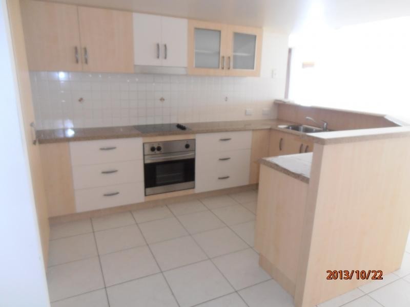 1 Stanton Terrace, Townsville City QLD 4810