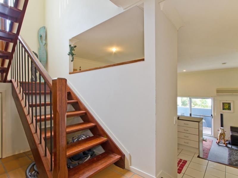 35 Miawela Street, Norman Park QLD 4170