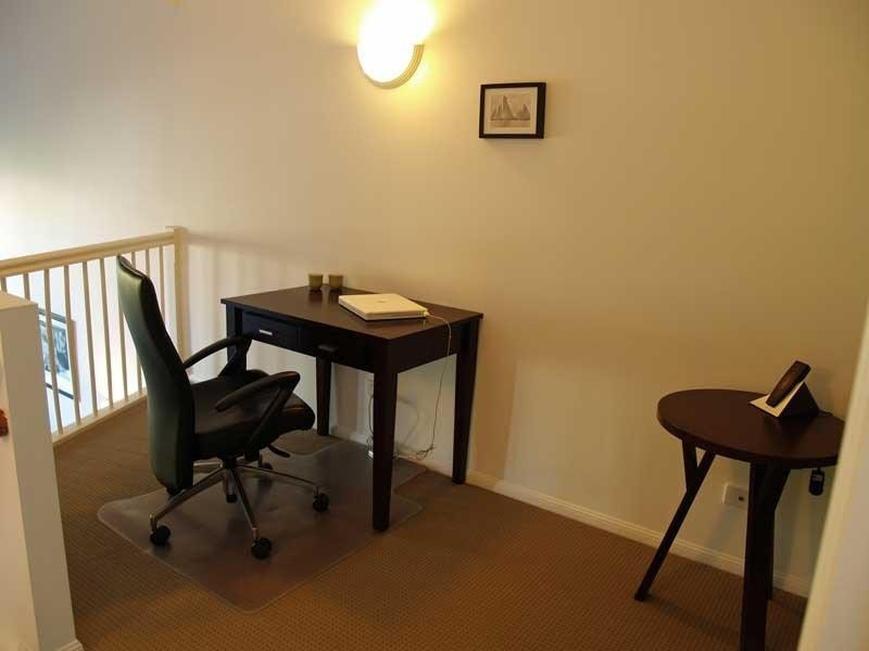 241 Arthur Street, Teneriffe QLD 4005