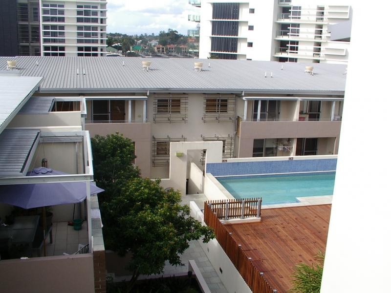 8-12 macquarie street, Teneriffe QLD 4005