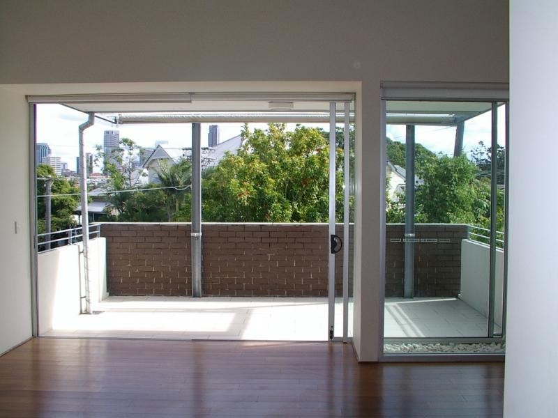 8-12 macquarie street, Teneriffe QLD 4005