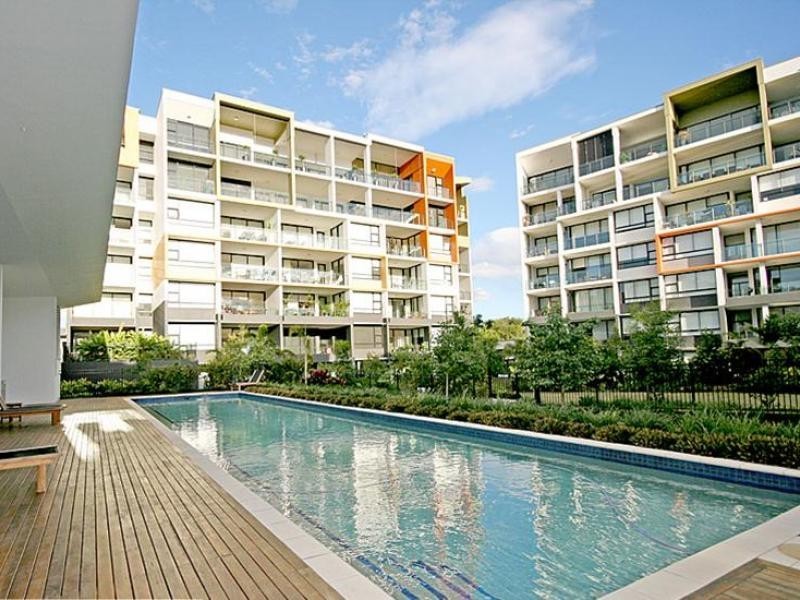 10 Pidgeon Close, West End QLD 4101