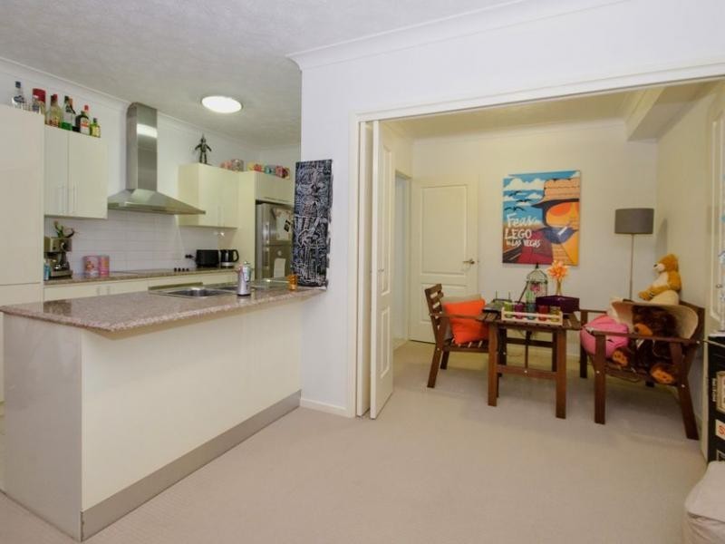 27 Berwick St, Fortitude Valley QLD 4006