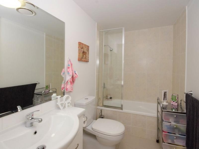 27 Berwick St, Fortitude Valley QLD 4006