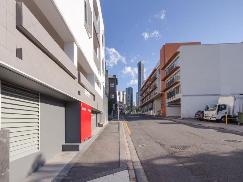27 Berwick St, Fortitude Valley QLD 4006