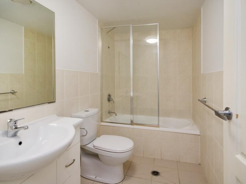 27 Berwick St, Fortitude Valley QLD 4006