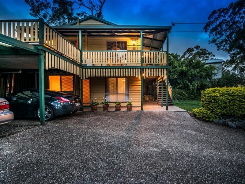 Eagle Heights QLD 4271