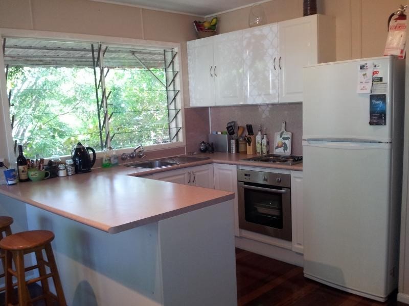 5 Morley Street, West Gladstone QLD 4680