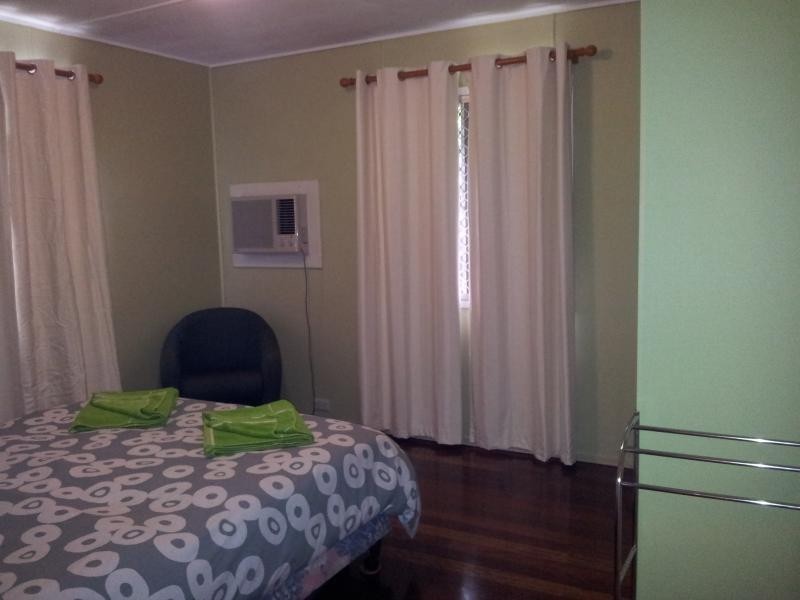 5 Morley Street, West Gladstone QLD 4680