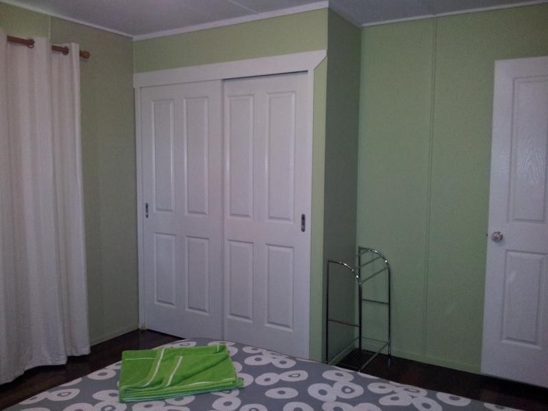 5 Morley Street, West Gladstone QLD 4680