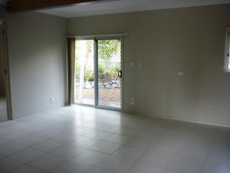 2 Cullen Ave, Torquay QLD 4655