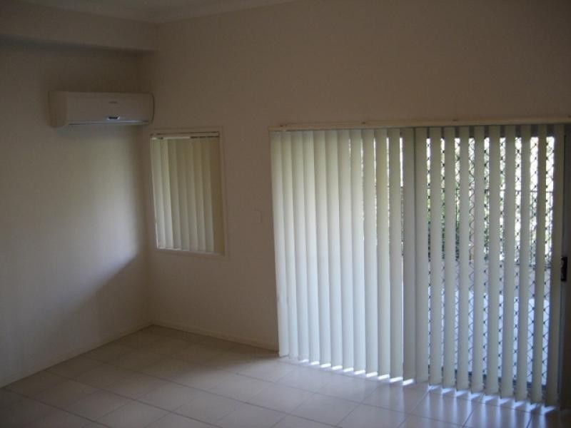 2 Toohey Street, Pacific Pines QLD 4211