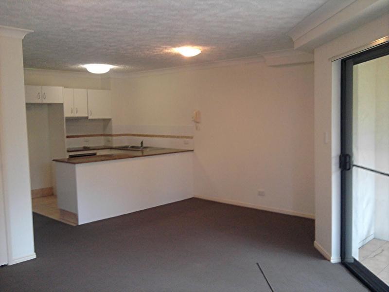 84 High St, Southport QLD 4215