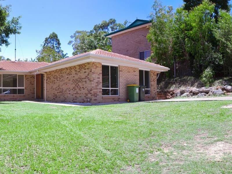 7 Watford Cres, Molendinar QLD 4214
