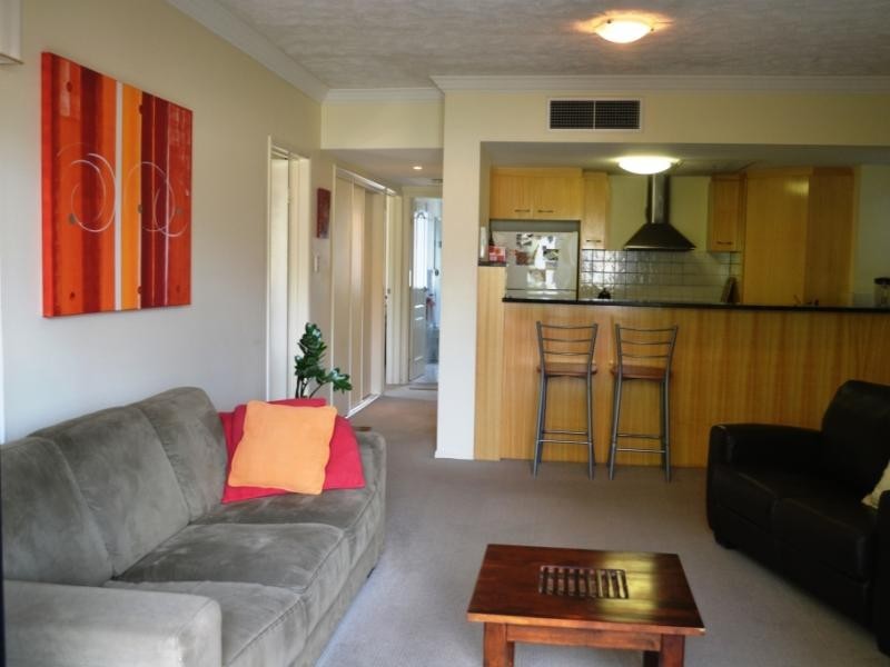 165 Main Street, Kangaroo Point QLD 4169