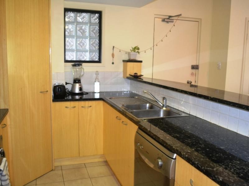 165 Main Street, Kangaroo Point QLD 4169