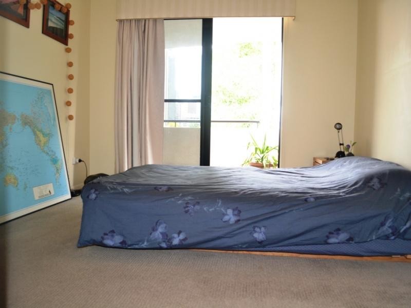165 Main Street, Kangaroo Point QLD 4169