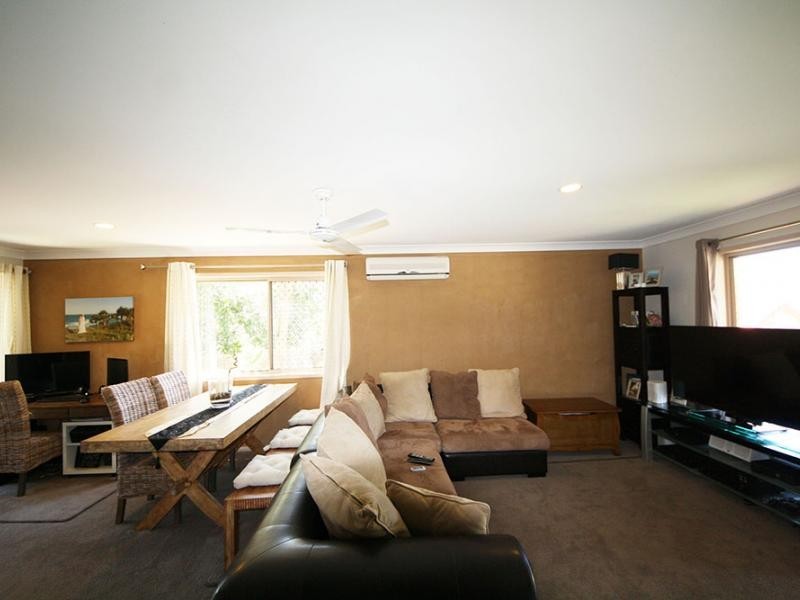 70 Allingham St, Kuraby QLD 4112