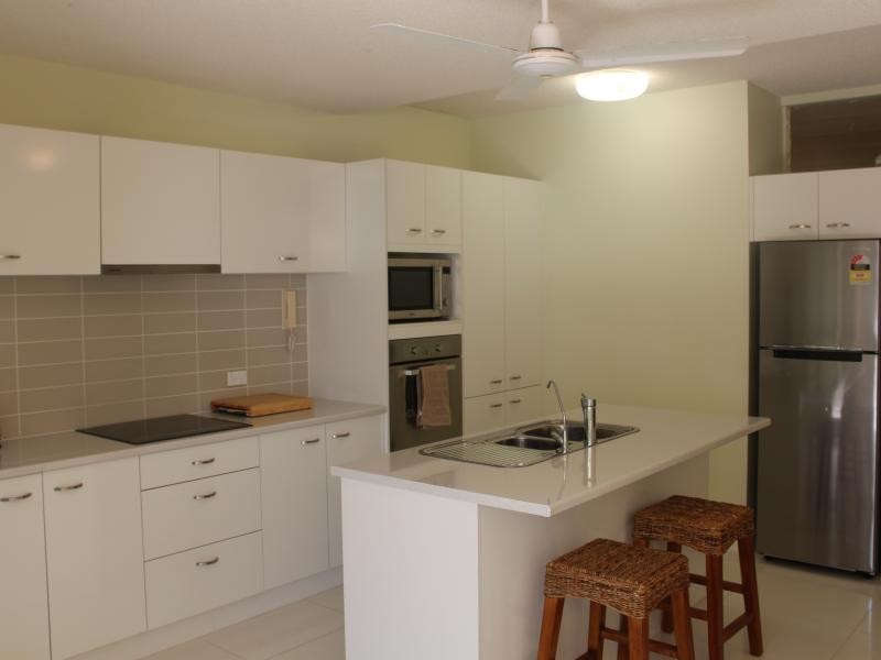 176 Sydney, New Farm QLD 4005